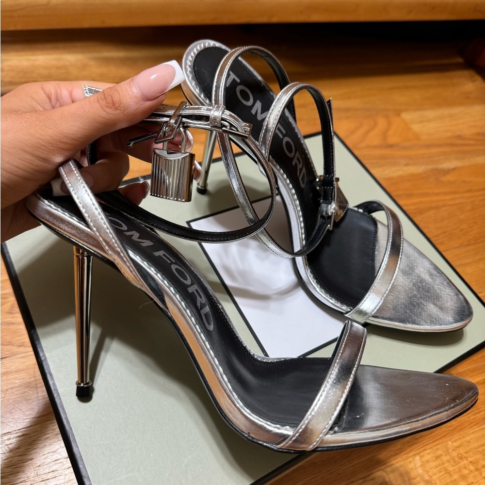 Tom ford padlock heels